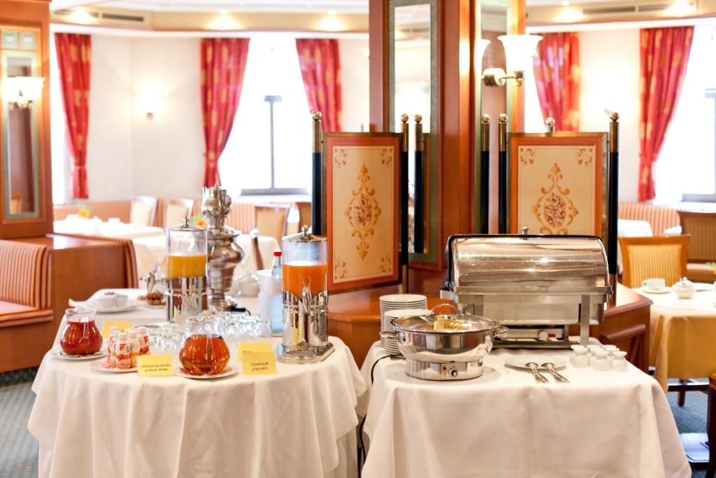 Hotel Weisses Ross Marienberg Dış mekan fotoğraf