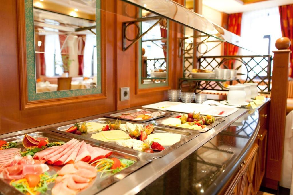 Hotel Weisses Ross Marienberg Dış mekan fotoğraf